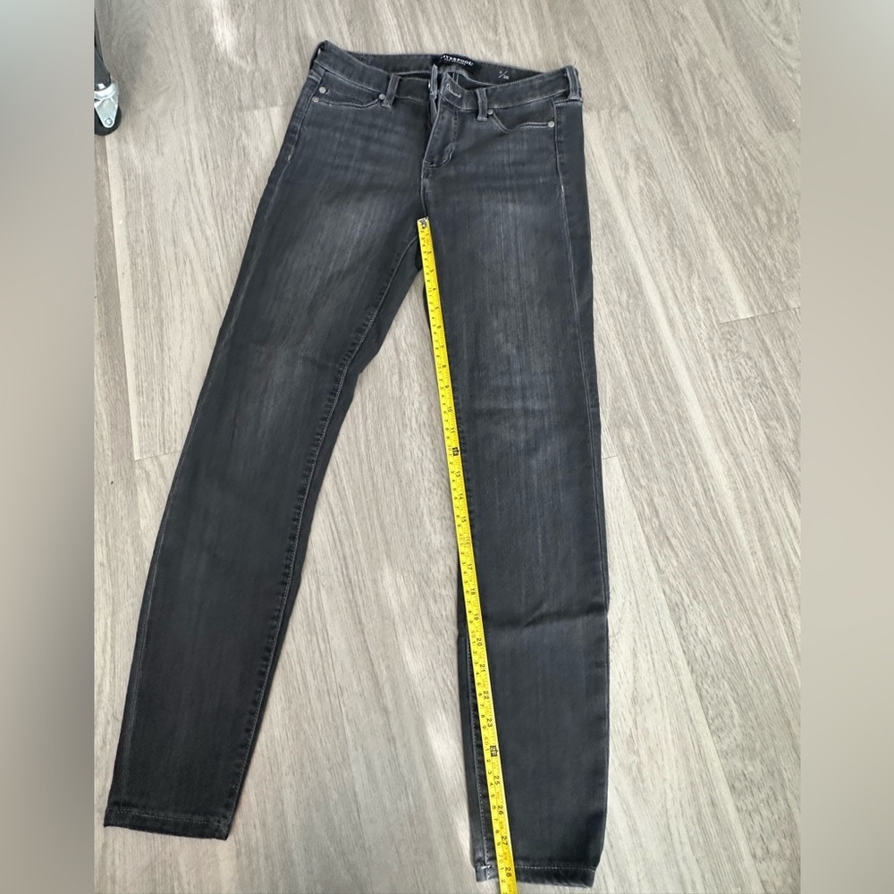 Liverpool Jeans - charcoal Skinny Jeans - size 6 / 28 Midrise
Color: meteorite - Picture 8 of 8